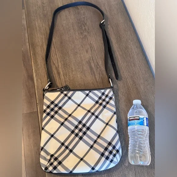 Burberry Blue Label Crossbody - Picture 5 of 6